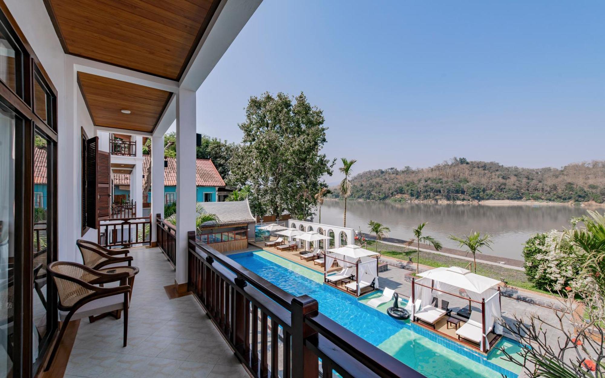 Relaxful Hotel泊岸酒店 루앙프라방 외부 사진